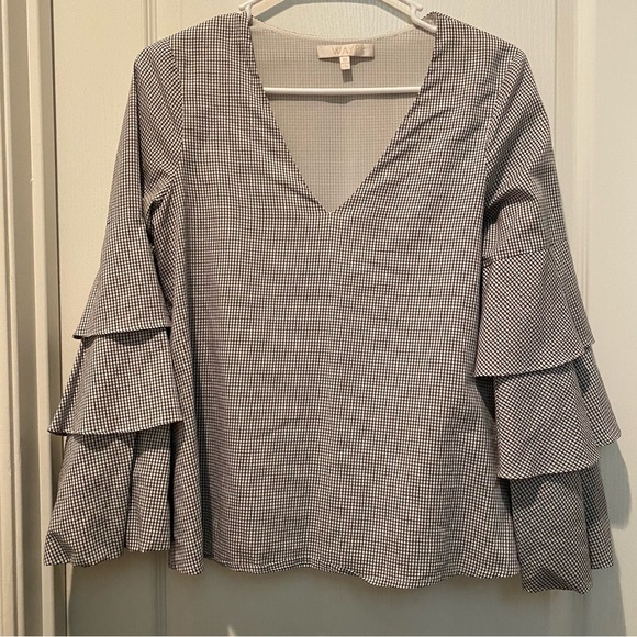 WAYF Micha Ruffle Sleeve Windowpane Top - Picture 2 of 11